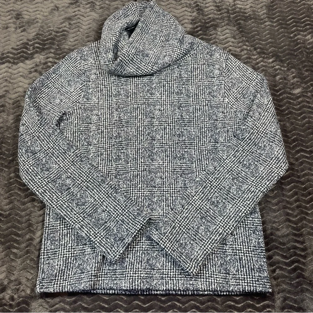 J.Crew Funnel Neck Pullover Sweater Plaid Fleece, Womens Size M.  # 7